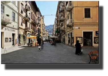 Piazza Ramiro Ginocchio DSC01359 2.jpg